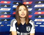 　オンラインで取材に応じるサッカー女子日本代表の長谷川唯＝１日