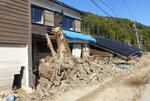 　豪雨被害の爪痕が残る石川県輪島市町野町＝１１日