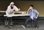 演劇・コント・ポエム部門で優勝した熊本聾学校の演技＝２２日、鳥取県米子市の米子コンベンションセンター