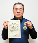男子コンパウンド６０歳以上の部を２連覇した上田祐吉