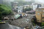 　激しい雨で大規模な土石流が発生し、複数の家屋が流された逢初橋付近＝２０２１年７月、静岡県熱海市