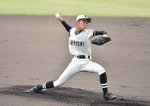 １４５球完投で倉吉北を勝利に導いたエース松原＝ヤマタスポーツパーク野球場