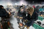 　「北見厳寒の焼き肉まつり」を楽しむ人たち＝９日夜、北海道北見市