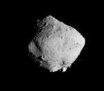 　探査機はやぶさ２が撮影した小惑星りゅうぐう（ＪＡＸＡ提供）