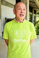 米子がいな祭への思いを語る鶴田実行委員長＝鳥取県米子博労町２丁目の勝田神社