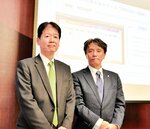 ＢＩＭ活用工事の進捗管理ソフトの開発を発表した美保テクノスの野津社長（右）と応用技術の船橋俊郎社長＝１９日、鳥取県米子市加茂町２丁目の米子商工会議所