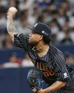 　６回３失点で７勝目を挙げたオリックスのエスピノーザ＝京セラドーム