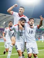 　香港戦でゴールを喜ぶパレスチナの選手たち＝ドーハ（ゲッティ＝共同）