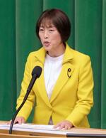 　共産党の旗開きであいさつする田村委員長＝４日午前、東京都渋谷区の党本部