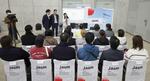 　半導体関連企業の就職合同説明会で、ＴＳＭＣの子会社ＪＡＳＭが設けたブース＝２０２３年１２月、熊本県益城町