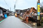 地震の影響で倒壊した家屋＝２０２４年１月１８日、石川県志賀町富来領家町