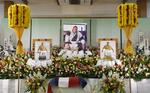 　大相撲の元横綱曙の葬儀で祭壇に飾られた遺影＝１４日午後、東京都内