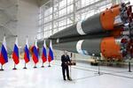 　ロシア極東のボストチヌイ宇宙基地で演説するプーチン大統領＝２０２２年４月（ロシア大統領府提供、ロイター＝共同）