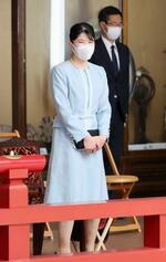 　宮内庁楽部による春季雅楽演奏会に出席された天皇、皇后両陛下の長女愛子さま＝１４日午前、皇居（代表撮影）