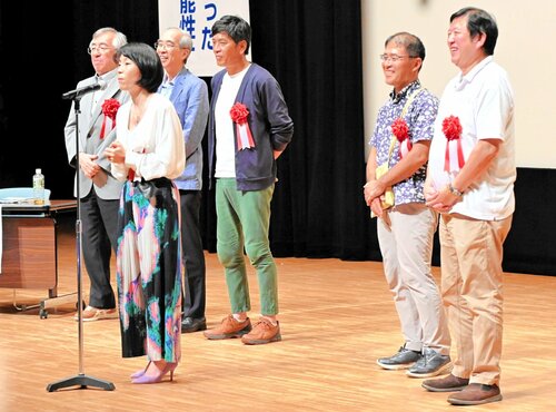 失われた生態系を再生する意義を語り合った桐村氏（左から２人目）ら登壇者