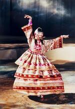 　高田賢三さんが制作したウエディングドレス（１９８２―１９８３　秋冬　（Ｃ）ＲＩＣＨＡＲＤ　ＨＡＵＧＨＴＯＮ）（提供写真）