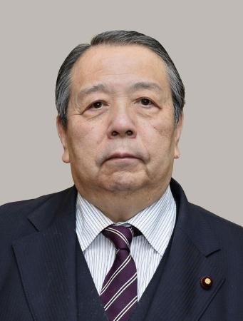 　村上誠一郎総務相