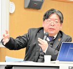 福祉の在り方について説く国本教授