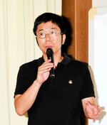 文化財建造物の地震対策について講演する西川助教＝２７日、三朝町総合文化ホール