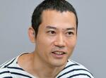 　「思わずみんながしゃべりたくなるような作品を作りたい」と語る鈴木康広さん