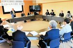 規約や役員を決めた香美町社会福祉法人連絡協議会「ほっとかへんネット香美」の設立総会＝１１日、香美町役場