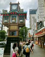 　「人形町」のシンボル、からくり櫓＝東京都中央区