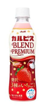 　アサヒ飲料の「カルピス　ＢＬＥＮＤ　ＰＲＥＭＩＵＭ　贅沢３種のいちご素材」