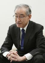 　インタビューに答える元規制委員の石渡さん