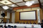 　奈良県斑鳩町で開かれた「第１０回世界遺産サミット」＝２９日午前