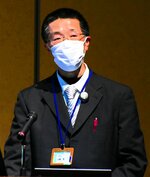 研究結果を発表する研究員＝７日、倉吉市上井町１丁目の日本海新聞中部本社ホール