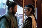 　ドラマ「ＳＨＯＧＵＮ　将軍」より。真田広之さん（右）と浅野忠信さん（（Ｃ）Ｃｏｕｒｔｅｓｙ　ｏｆ　ＦＸ　Ｎｅｔｗｏｒｋｓ）