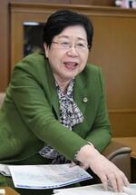 　日弁連会長の渕上玲子さん