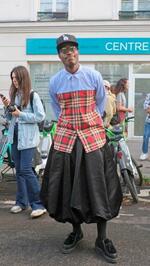 　メンズファッションにおけるスカートも多様化＝９月、パリ