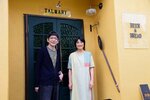 野生の菌で食品作りをしている渡辺格さん（左）と麻里子さん