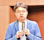 韓国人観光客の動向について説明する松清社長＝２日、米子市加茂町２丁目の米子商工会議所