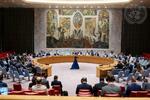 　８日、国連安全保障理事会が開催した、ウクライナ情勢を協議する公開会合＝米ニューヨーク（国連提供、共同）