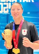 女子５０キロ級で初代チャンピオンに輝いた木下鈴花＝モンゴル・ウランバートル（シュガーナックルジム提供）