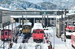 ＪＲ米子駅南北自由通路「がいなロード」から扇形車庫を望む。先人が残した鉄道を地域の発展に生かしたい＝２５日