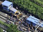 　東海道新幹線の保守用車同士が衝突した事故現場＝２２日、愛知県蒲郡市