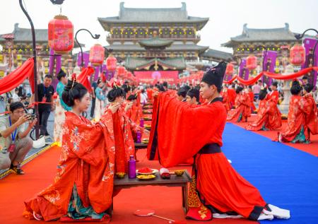 中国、１万人の合同結婚式を９月開催 | 日本海新聞 NetNihonkai