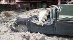 　モロッコ中部マラケシュで、地震により損傷した車＝９日（Ａｌ　Ｏｕｌａ　ＴＶ提供・ロイター＝共同）