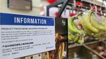 　シンガポールのスーパーに掲示されている消費税率引き上げについての説明