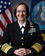 　女性として初の海軍制服組トップとなるリサ・フランチェッティ作戦副部長（大将）＝３月、ワシントン（米海軍提供・ＡＰ＝共同）