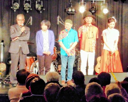 亡き矢島医師へ思い込め 高橋樺子の新曲「さっちゃんの聴診器」 | 大阪