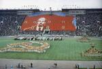 　人文字でレーニンの肖像などが描かれた１９８０年モスクワ五輪の開会式。ソ連のアフガニスタン侵攻に抗議し、日米など多くの西側諸国がボイコットした（ゲッティ＝共同）